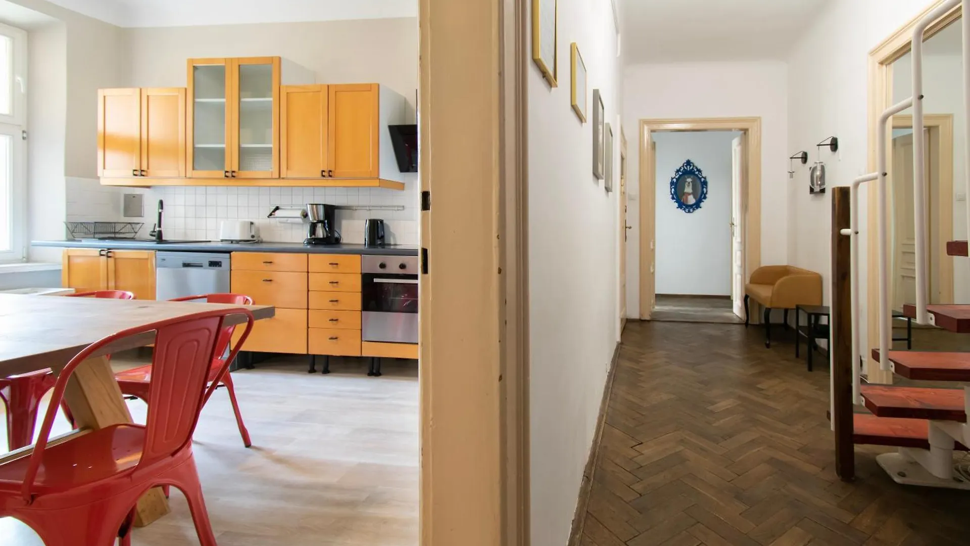 Prestige Location Apartments Pijarska Street Krakow Poland